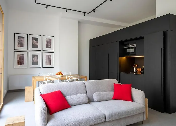 Modern Loft In Paris Montreuil