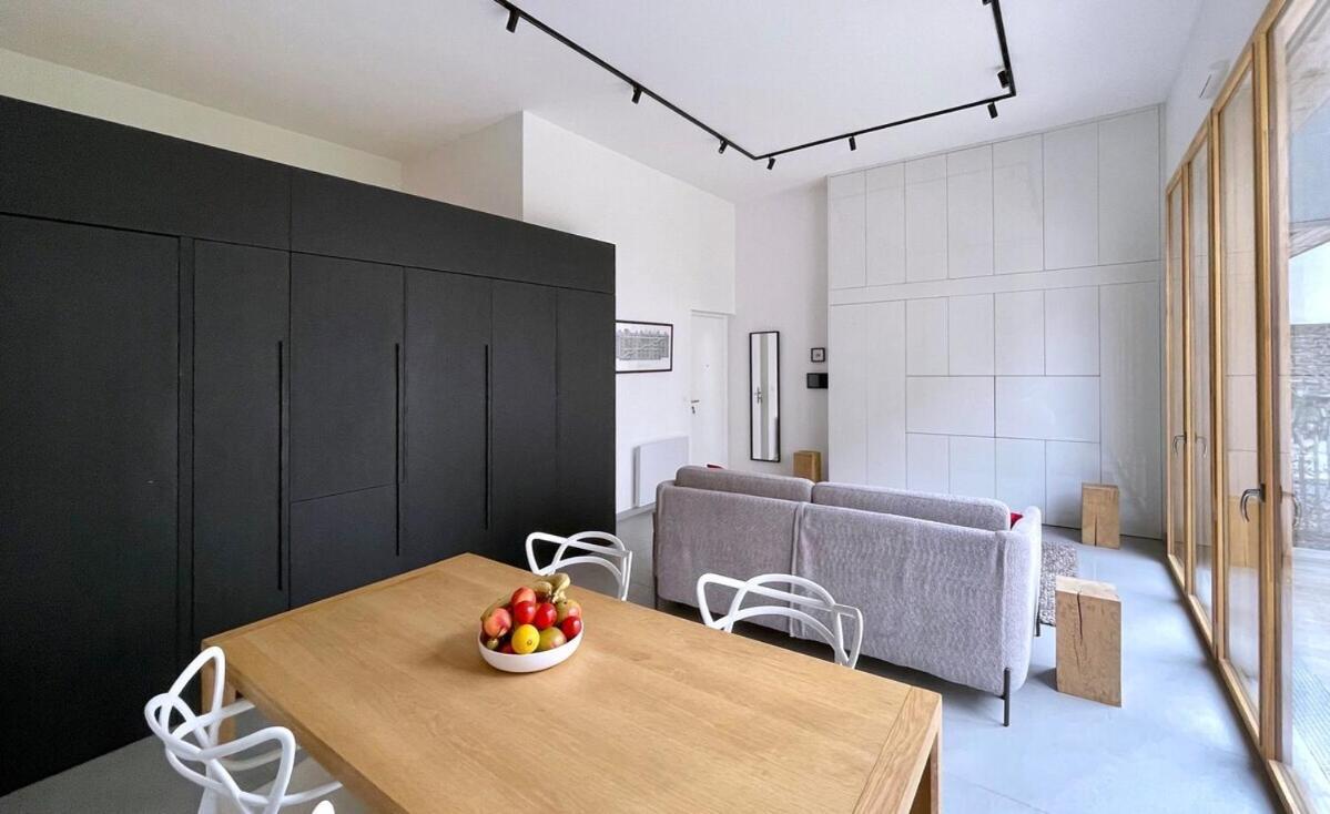 Modern Loft In Paris Montreuil *